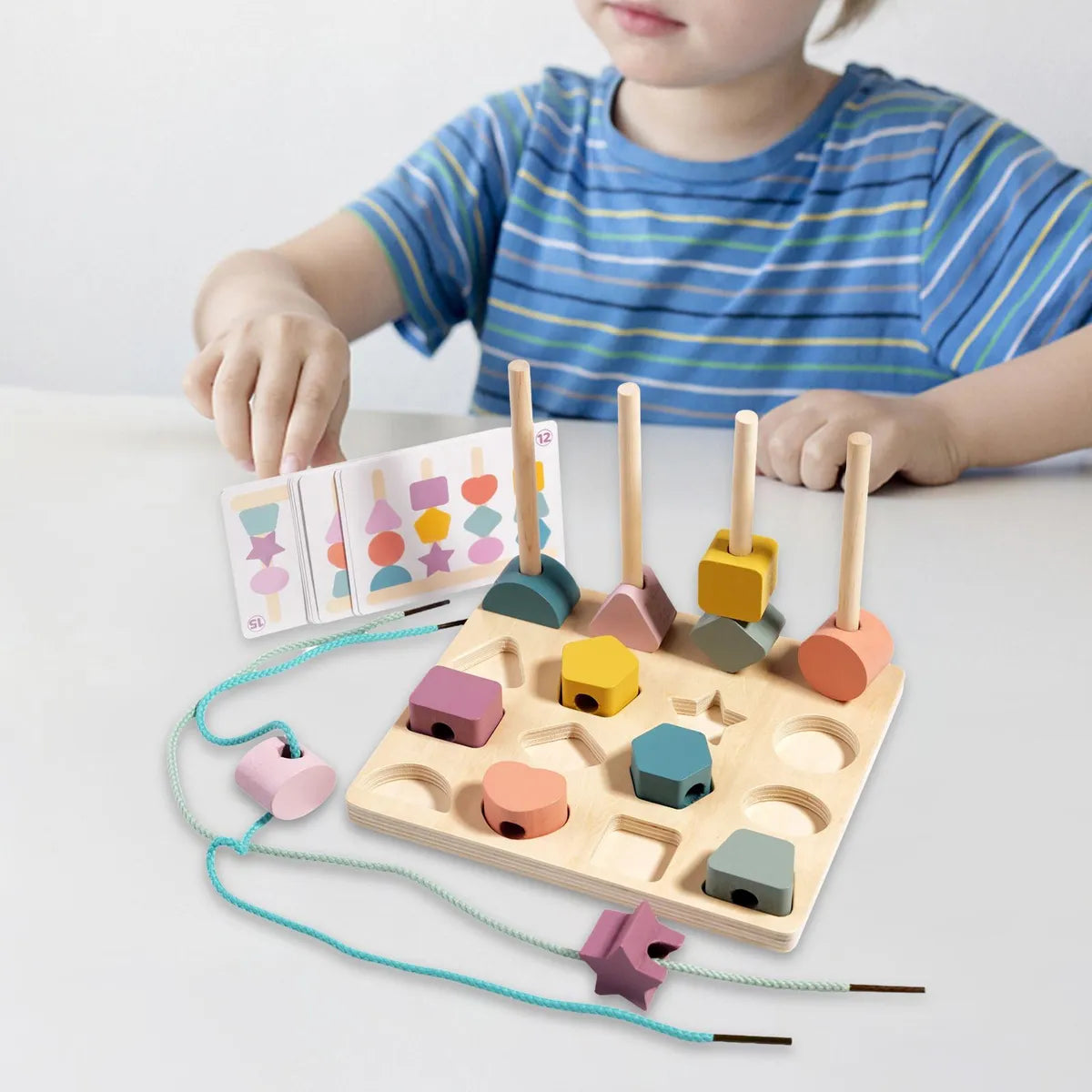 ShapeSense : Jeu d’Association de Formes et Couleurs en Bois