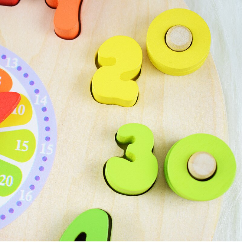 L'Horloge des Chiffres et des Formes montessori en bois magasin de jouet maroc Vilacco